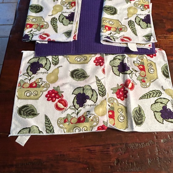 Kitchen set. 1 drying mat. 2 dishcloth 2 dish towels. - Picture 2 of 4